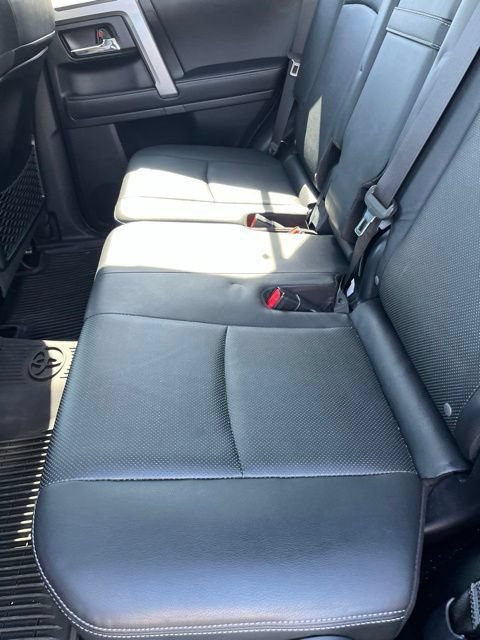 Used 2024 Toyota 4Runner Limited AWD/4WD image 10