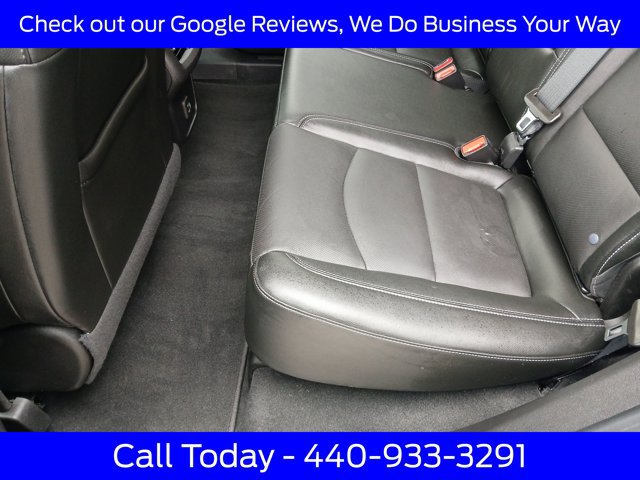 Used 2024 GMC Terrain SLT AWD/4WD image 33