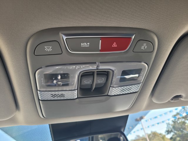 Used 2024 Kia Telluride SX w/ Towing Package AWD/4WD image 22
