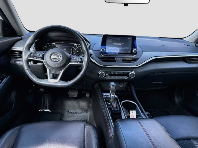 Used 2024 Nissan Altima 2.5 SR FWD image 21
