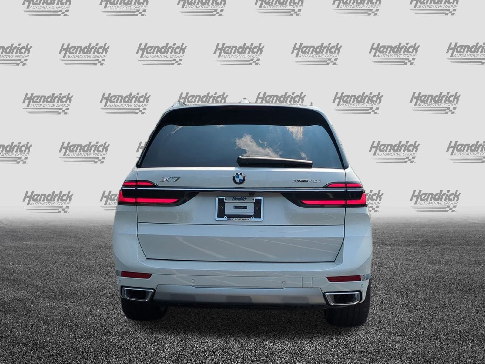 Used 2026 BMW X7 xDrive40i image 9