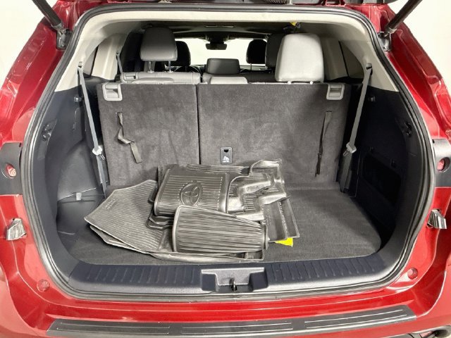 Used 2023 Toyota Highlander XLE FWD image 26