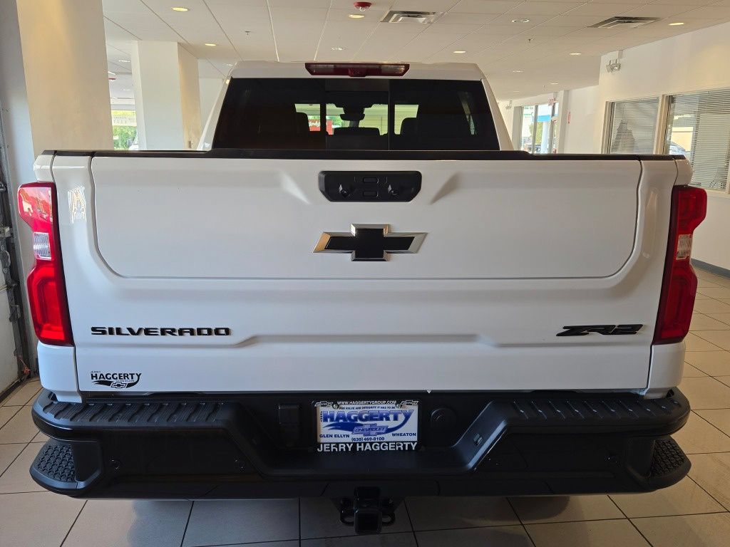 New 2026 Chevrolet Silverado 1500 ZR2 w/ LPO, Dark Essentials Package AWD/4WD image 12