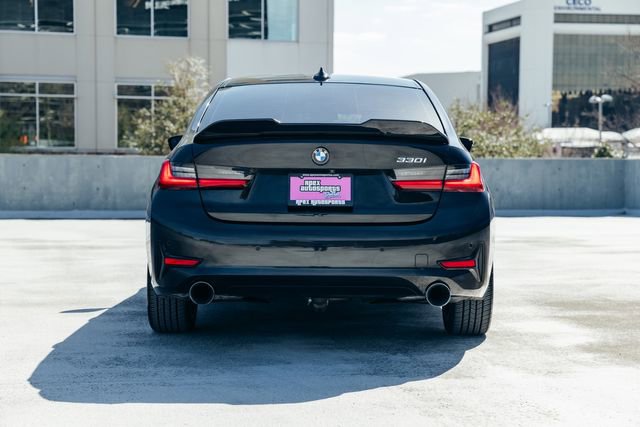 Used 2019 BMW 330i Sedan w/ Parking Assistance Package RWD image 15