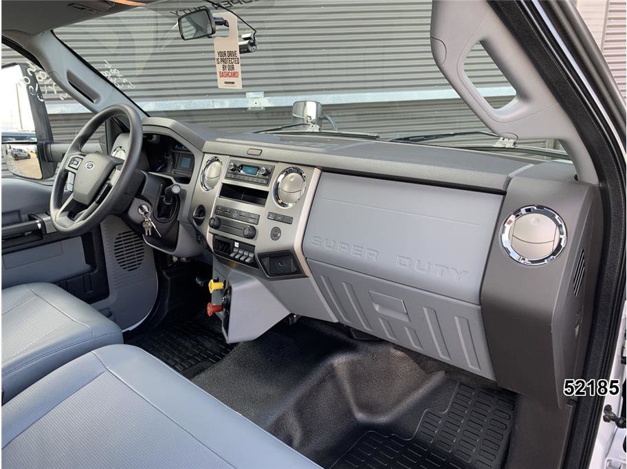 Used 2022 Ford F750 2WD Regular Cab Super Duty image 26
