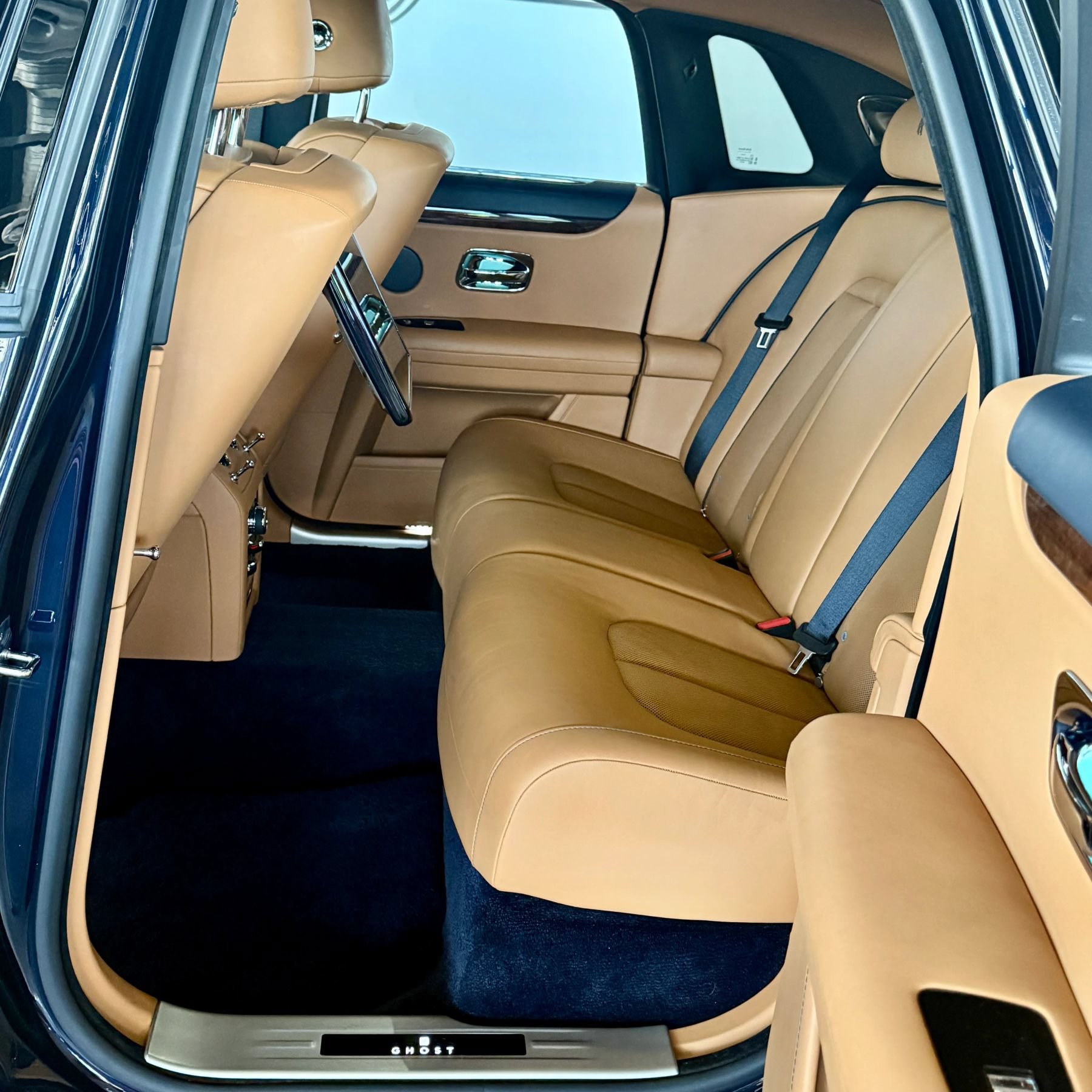 Used 2021 Rolls-Royce Ghost AWD/4WD image 23