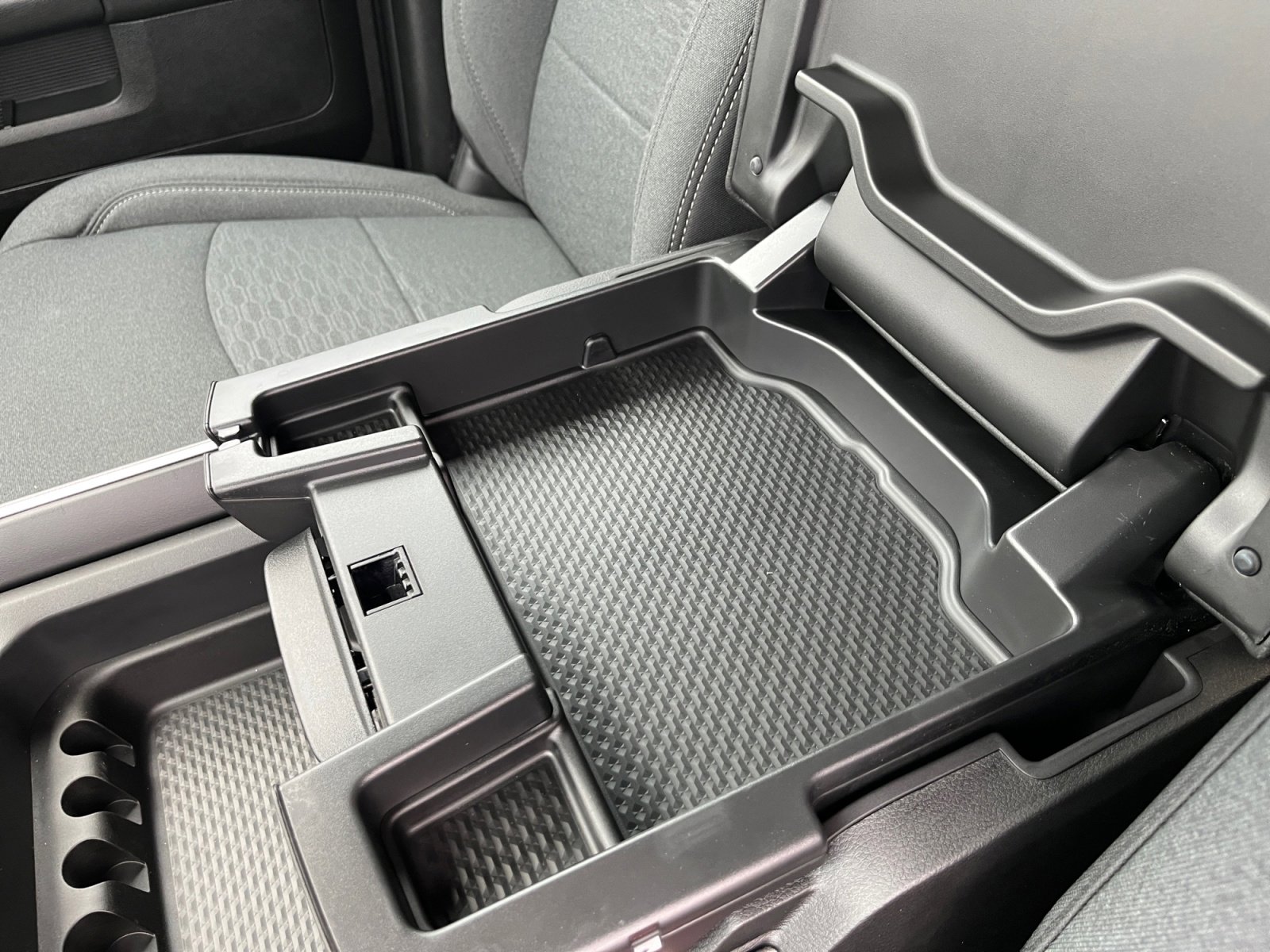 New 2025 RAM 2500 Big Horn image 15