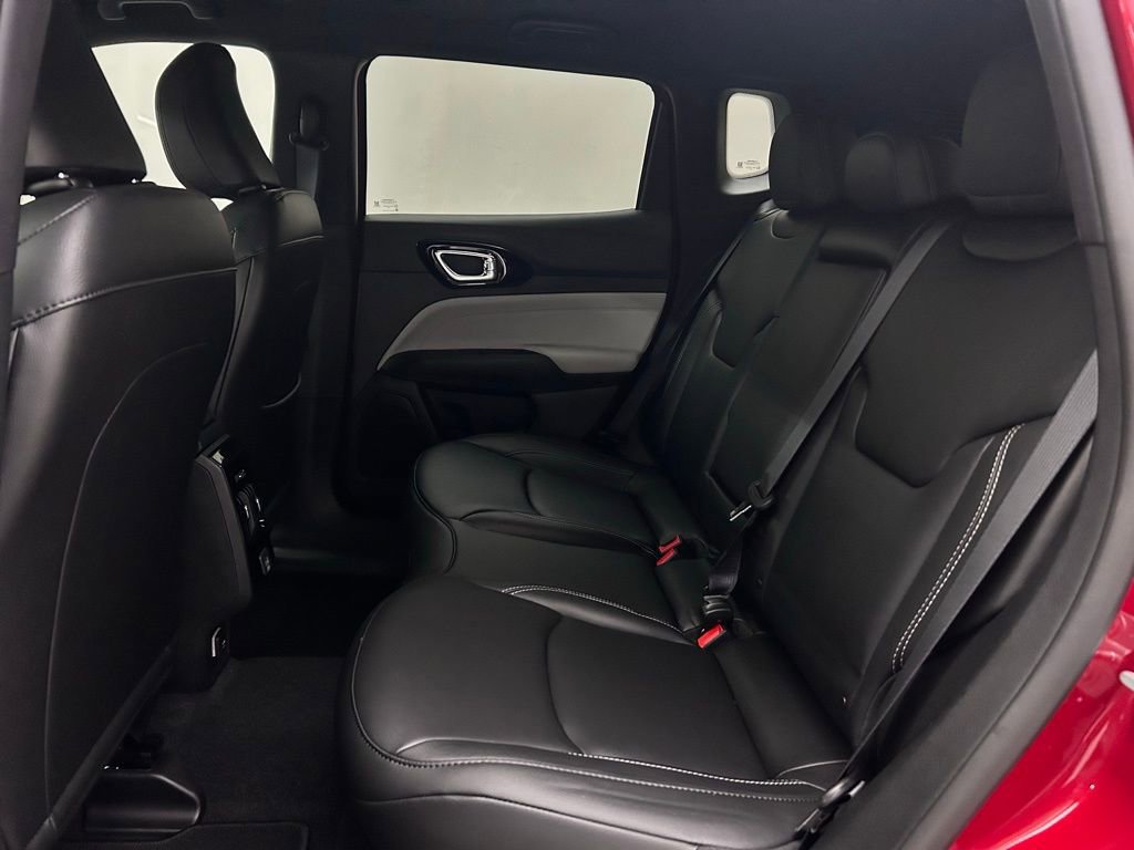 New 2026 Jeep Compass Limited image 13