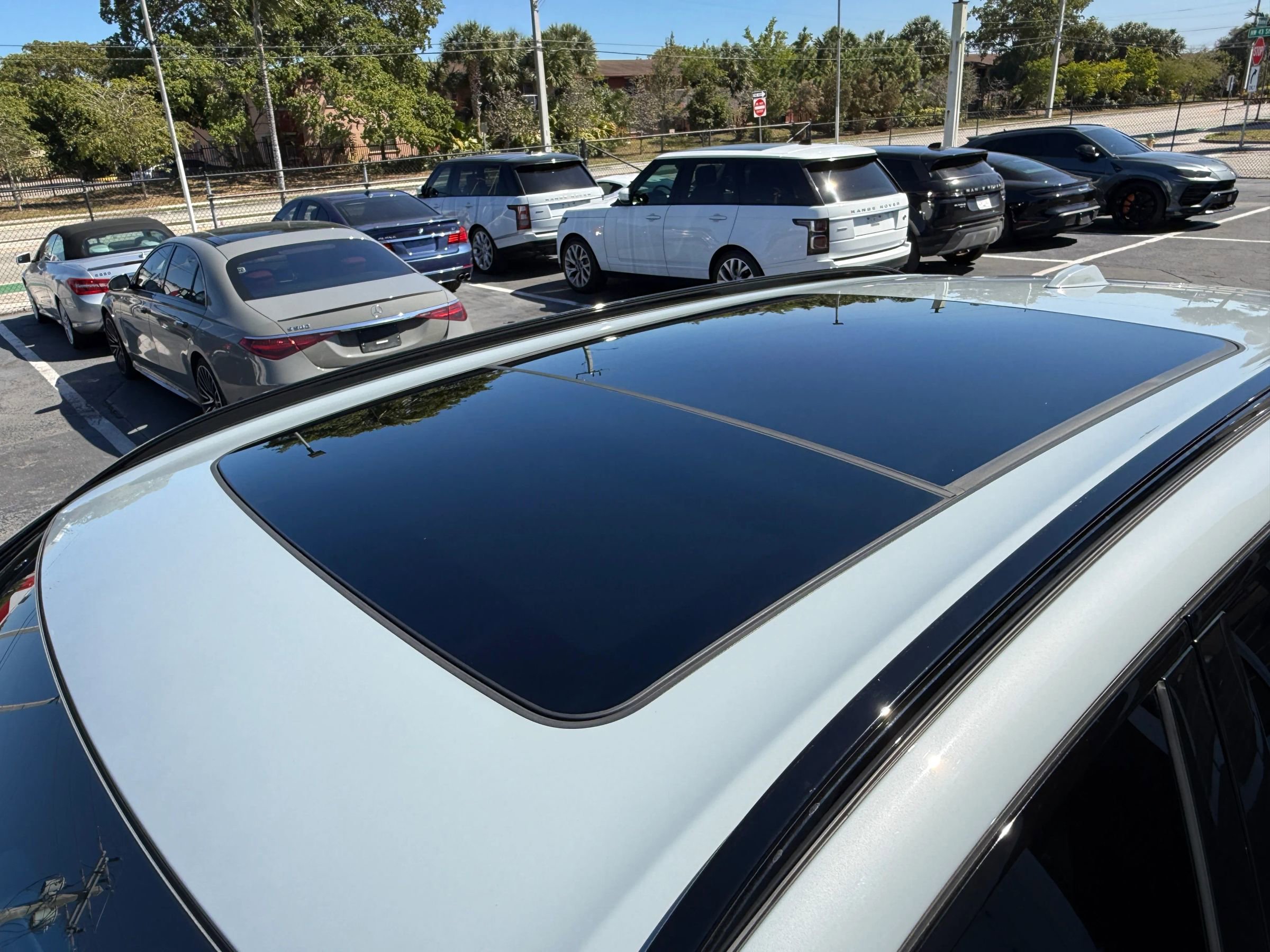 Used 2024 BMW X5 xDrive40i w/ M Sport Package image 11