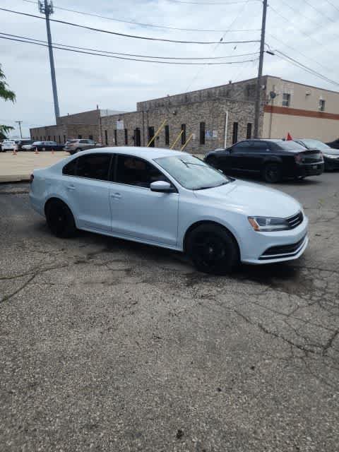 Used 2017 Volkswagen Jetta S w/ Jetta S Cold Weather Package FWD image 8