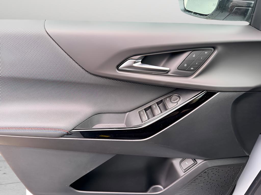 New 2026 Chevrolet Equinox RS w/ Convenience Package III image 20