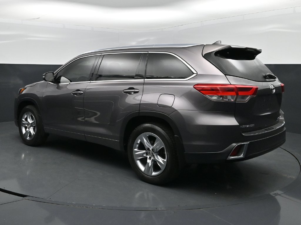 Used 2019 Toyota Highlander Limited AWD/4WD image 5