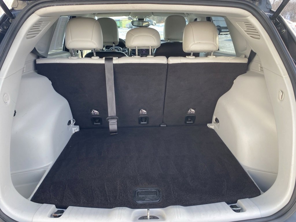 Used 2017 Jeep Compass Latitude image 17