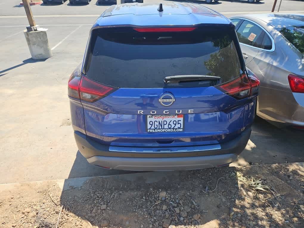 Used 2023 Nissan Rogue S FWD image 7