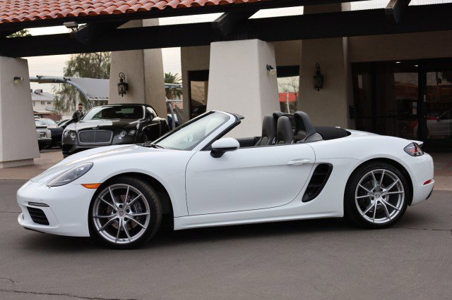 Used 2019 Porsche 718 Boxster image 5