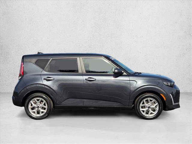 Used 2024 Kia Soul LX w/ Option Group 015 image 4
