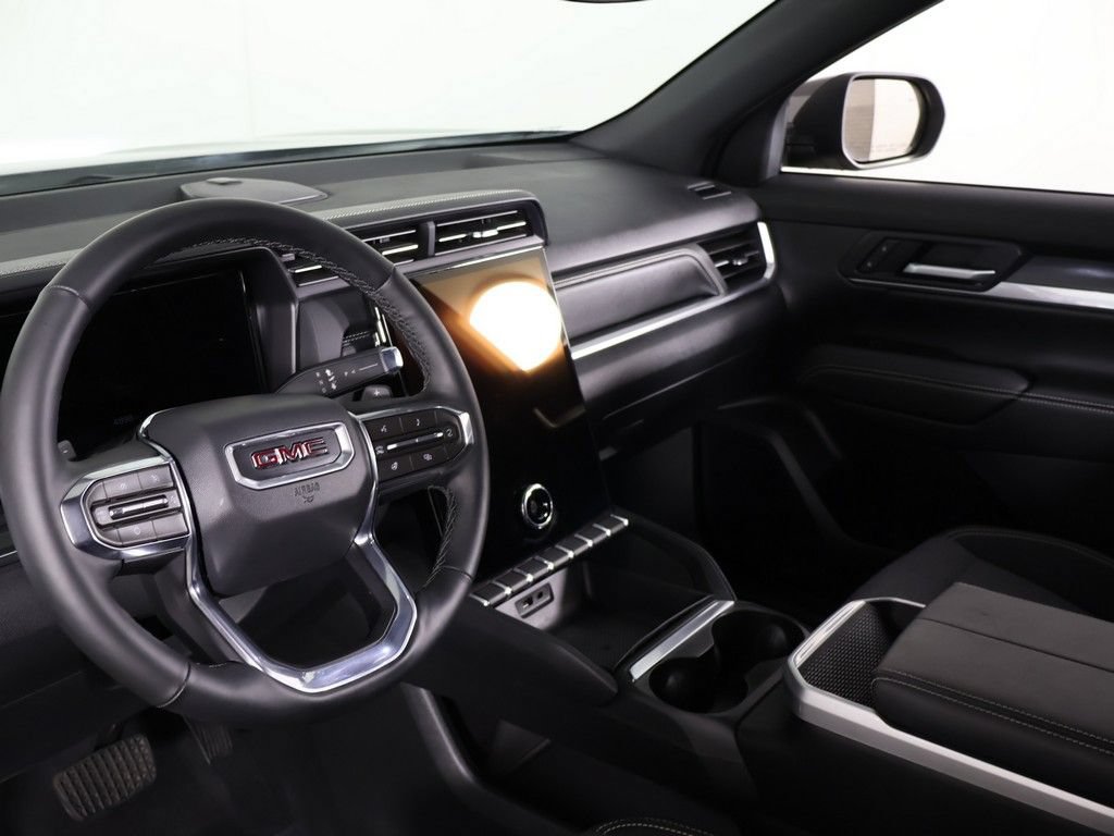 Used 2026 GMC Terrain Elevation AWD/4WD image 27
