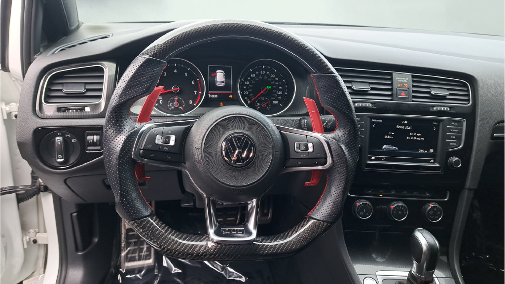Used 2017 Volkswagen GTI Sport FWD image 18