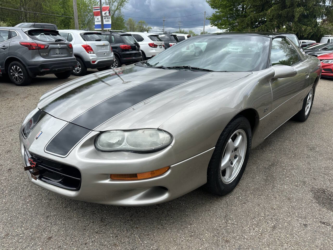 Used 2002 Chevrolet Camaro LT image 2