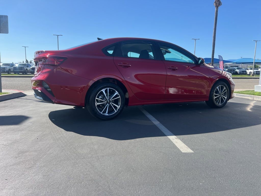 Used 2024 Kia Forte LXS image 9