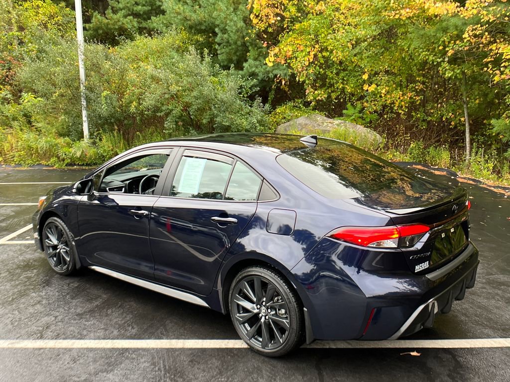 Used 2023 Toyota Corolla XSE image 3