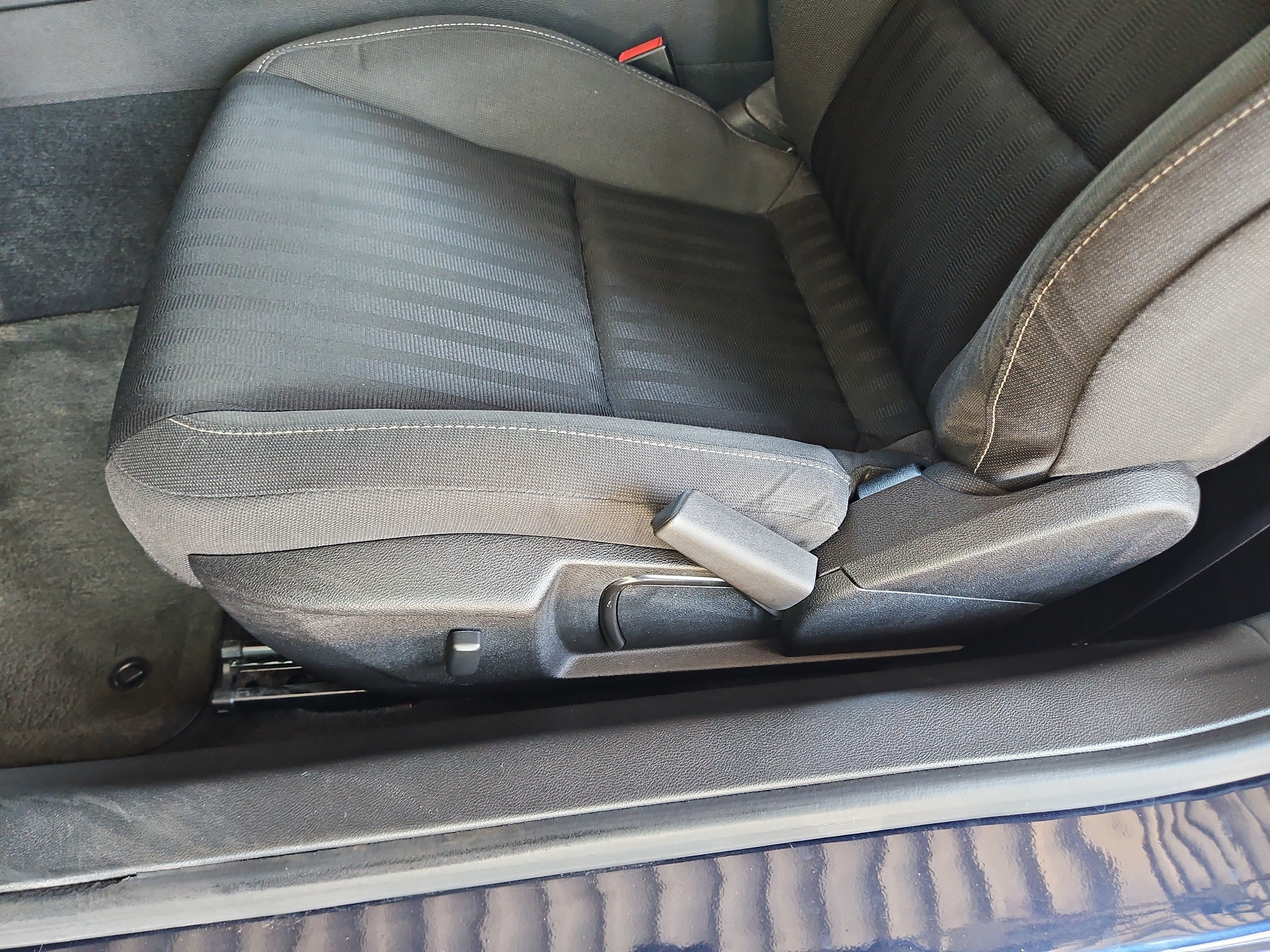 Used 2015 Chevrolet Camaro LS RWD image 16