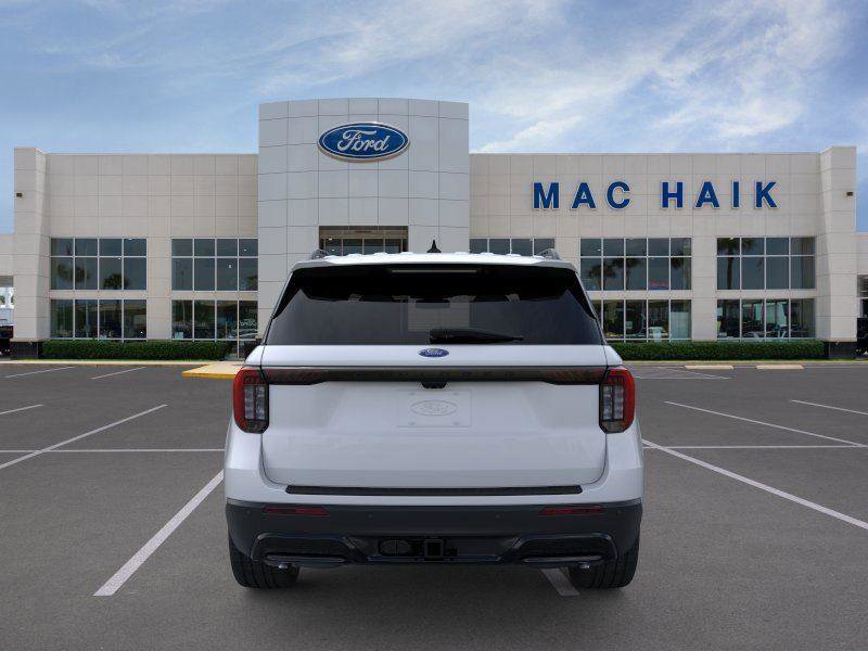 New 2026 Ford Explorer ST-Line w/ ST-Line Street Pack RWD image 35