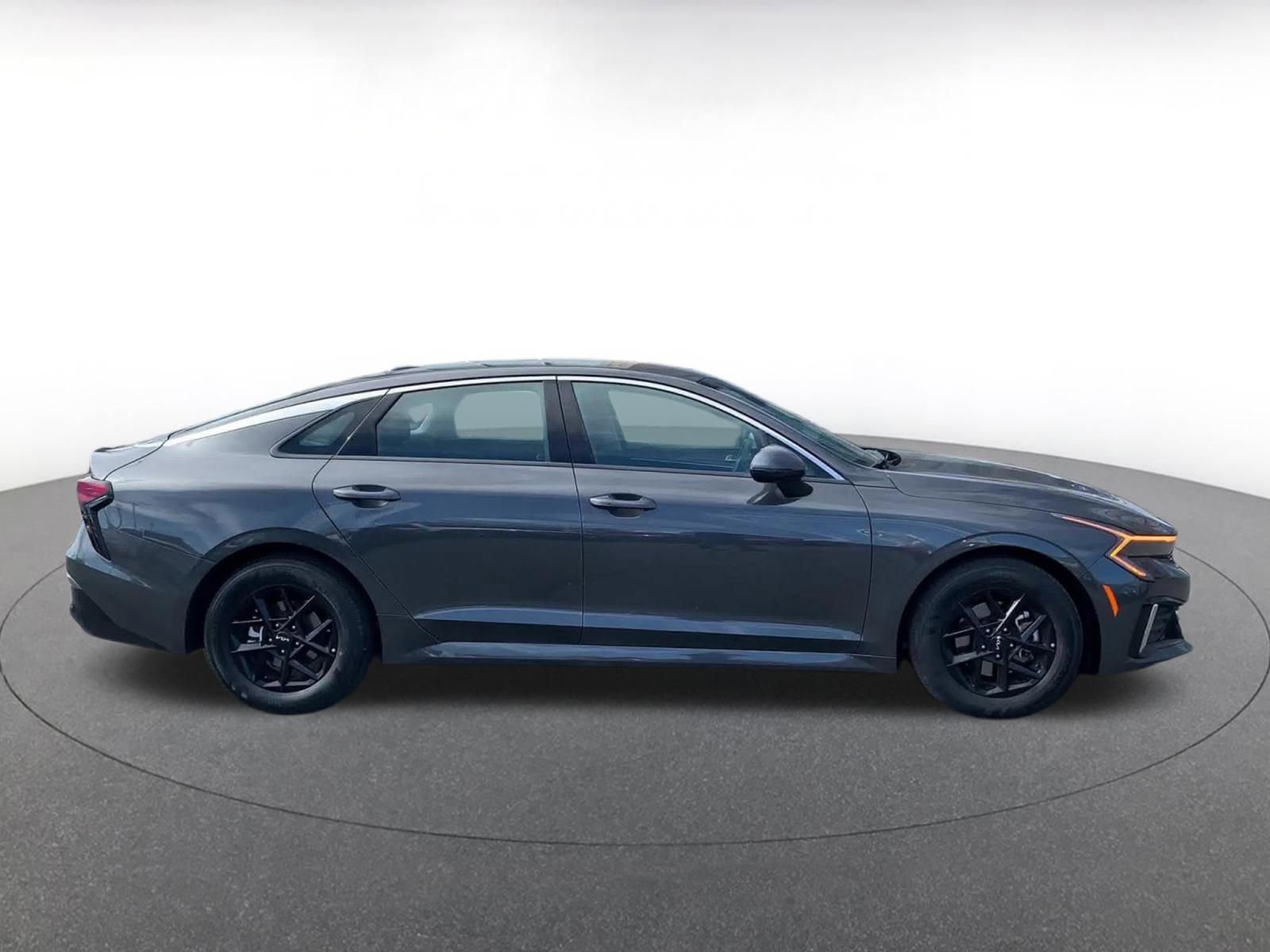 Used 2025 Kia K5 LXS image 16