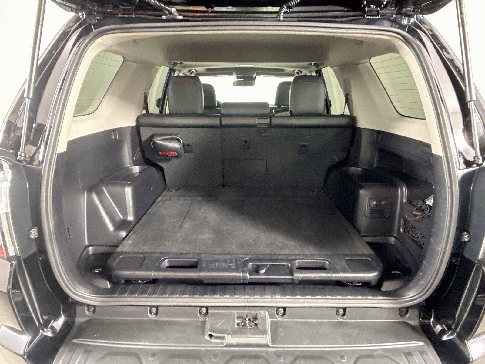 Certified 2024 Toyota 4Runner TRD Off-Road Premium w/ Moonroof Package AWD/4WD image 39