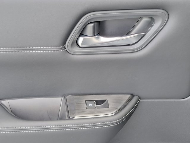 New 2025 Nissan Rogue SL image 16