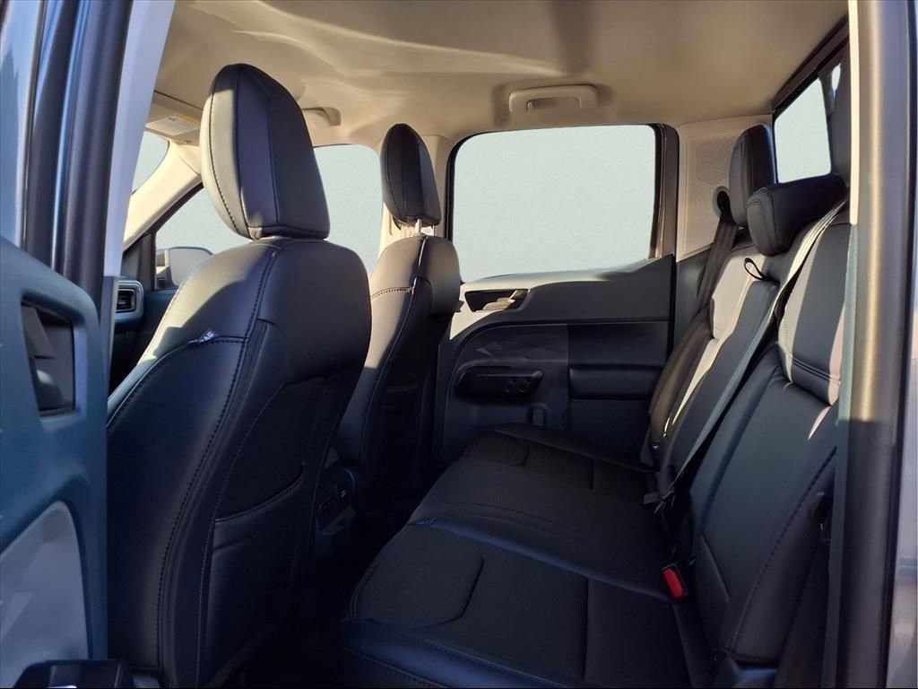 New 2025 Ford Maverick Lariat w/ Black Appearance Package image 20