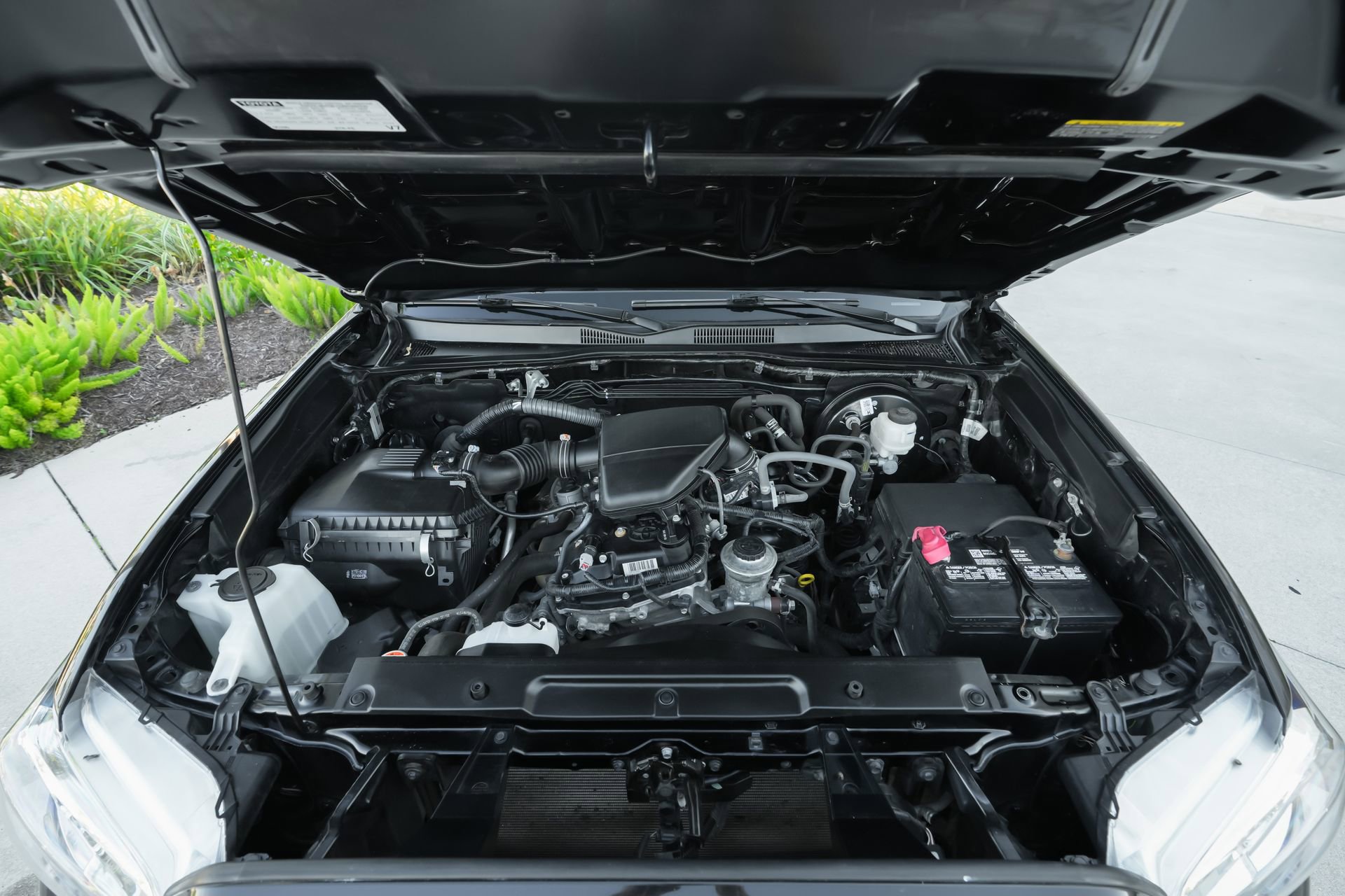 Used 2023 Toyota Tacoma SR5 image 41