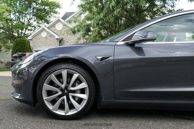 Used 2018 Tesla Model 3 Long Range AWD/4WD image 4