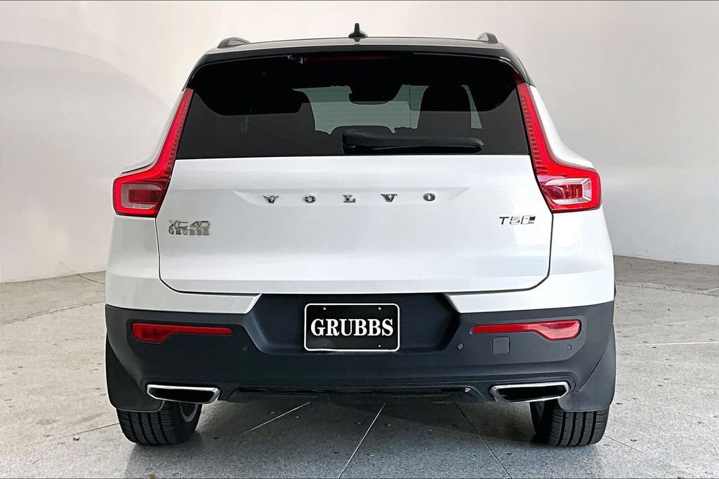 Used 2020 Volvo XC40 T5 R-Design w/ Protection Package Premier AWD/4WD image 5