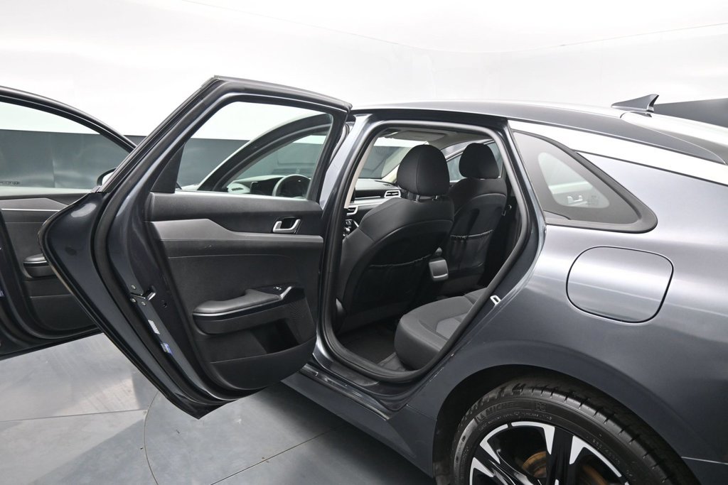Used 2021 Kia K5 LXS FWD image 14