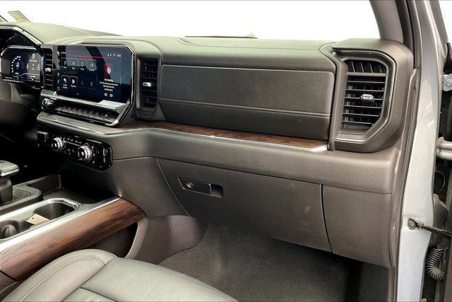 Used 2024 GMC Sierra 1500 SLT w/ SLT Premium Plus Package image 15