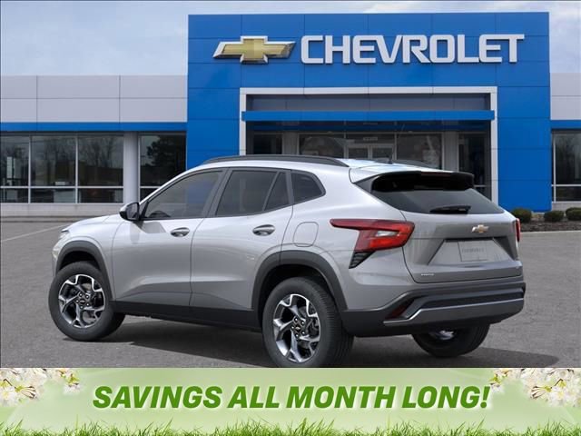 New 2026 Chevrolet Trax LT w/ Driver Confidence Package FWD image 3