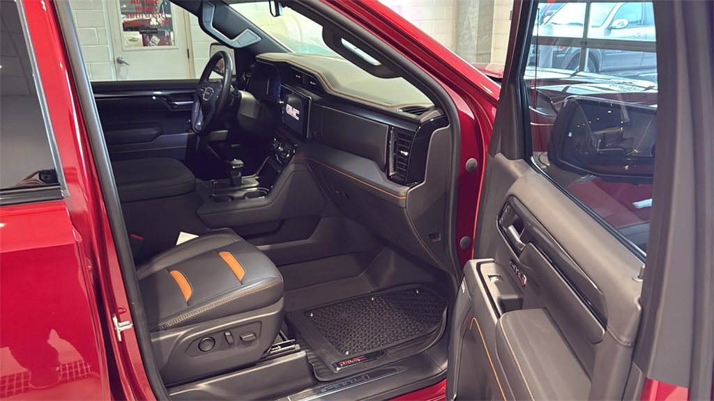 Used 2023 GMC Sierra 1500 AT4 w/ AT4 Preferred Package image 12
