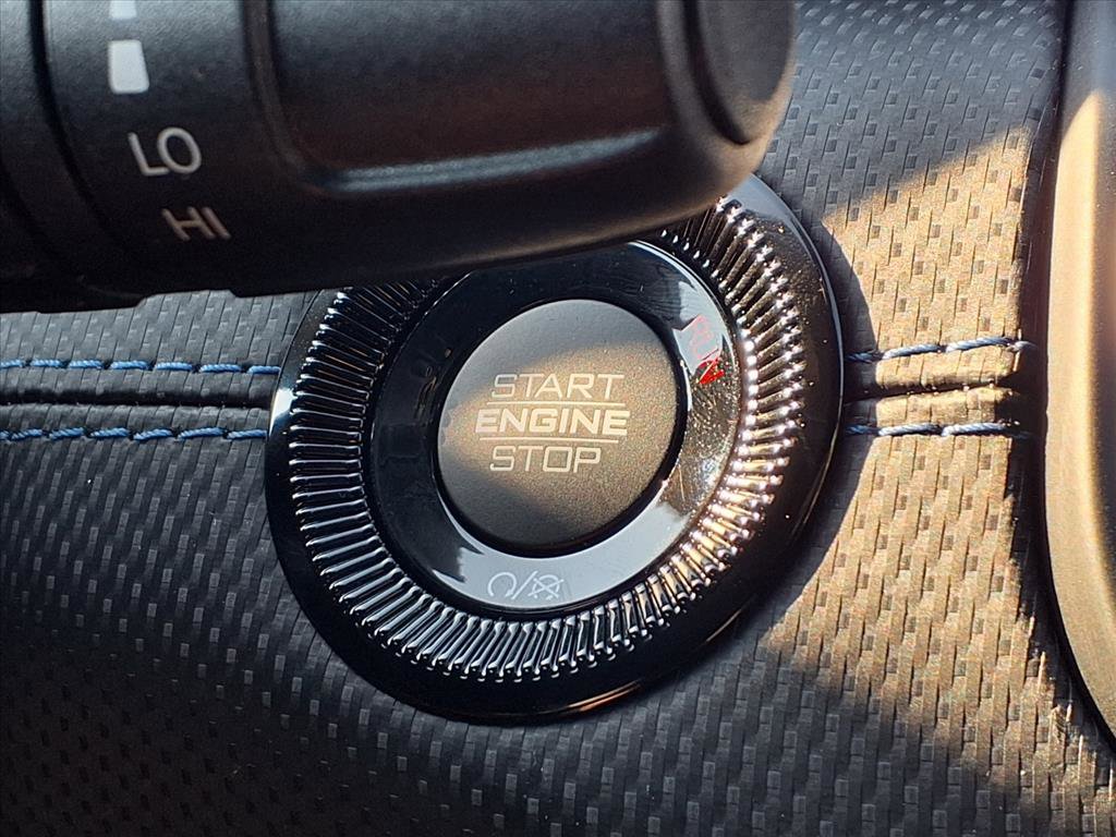 New 2026 Jeep Compass Altitude image 13