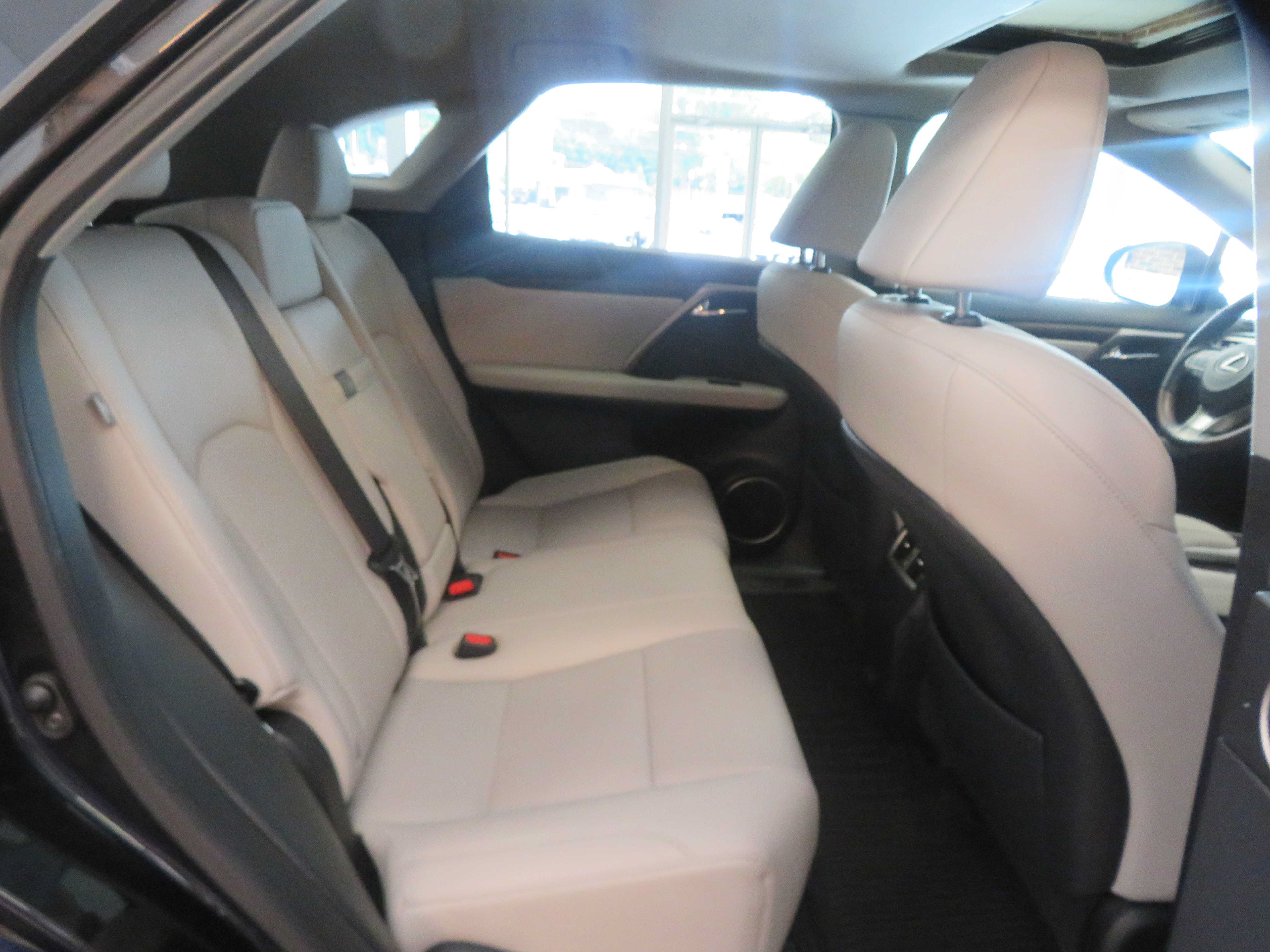 Used 2020 Lexus RX 350 AWD w/ Premium Package image 23