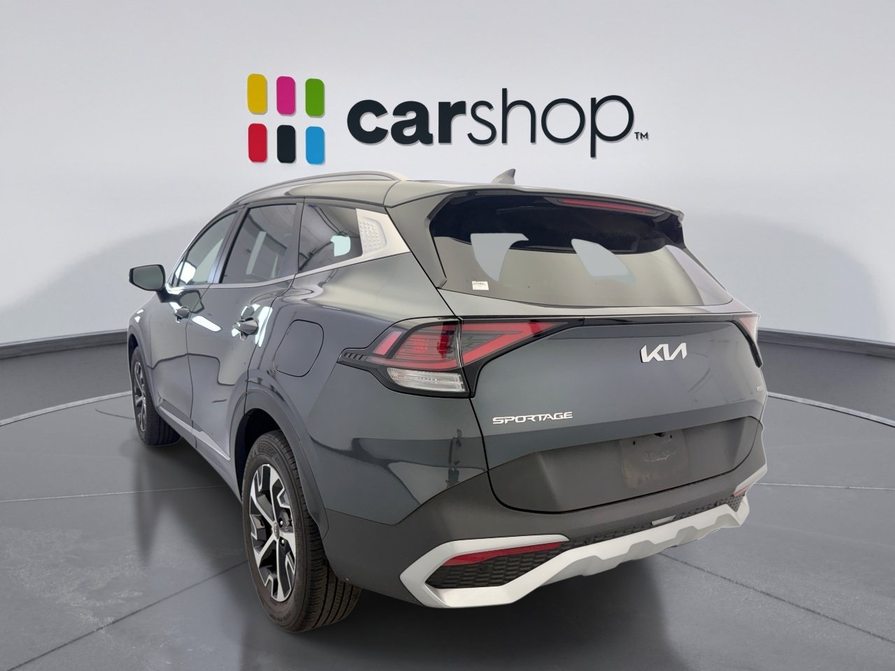 Used 2023 Kia Sportage EX AWD/4WD image 3