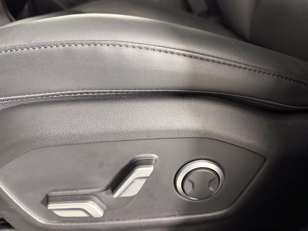 Used 2026 Hyundai Santa Fe SEL FWD image 21
