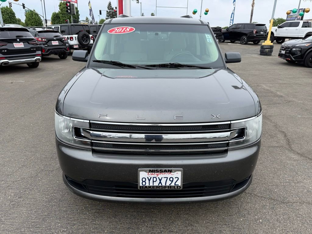 Used 2018 Ford Flex SE image 2