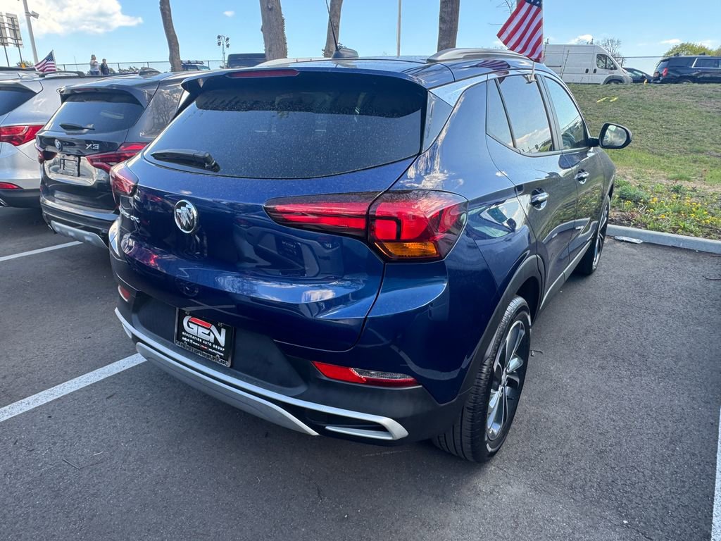 Certified 2023 Buick Encore GX Select FWD image 4