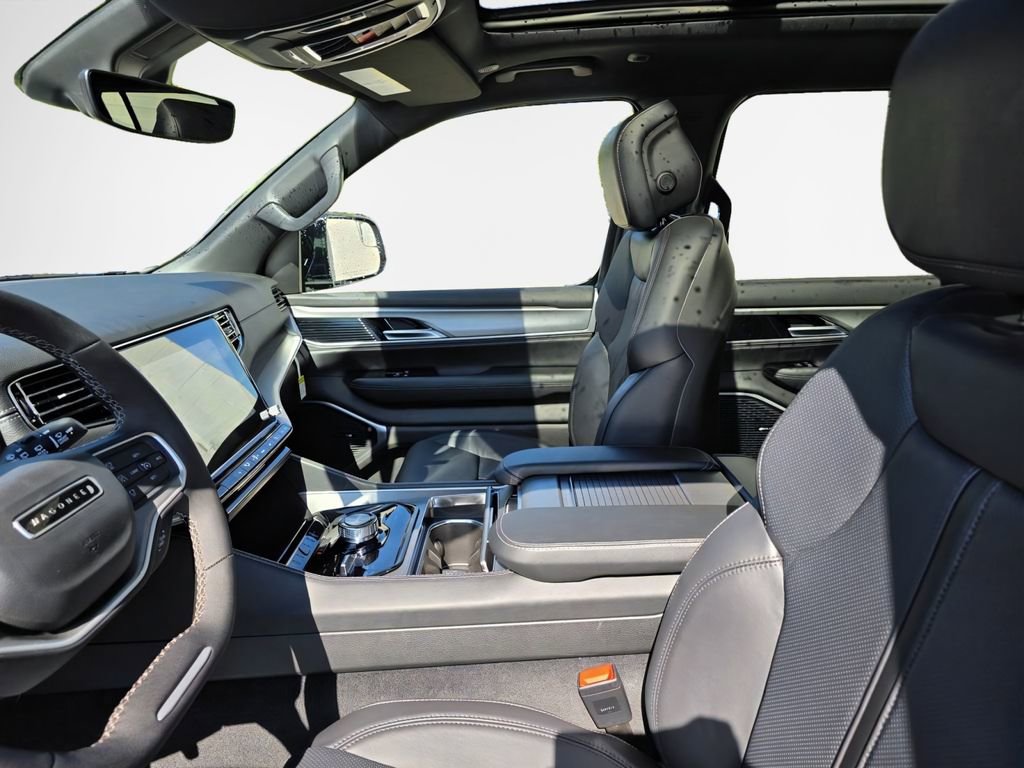 New 2025 Jeep Wagoneer Series II w/ Premium Group I image 32