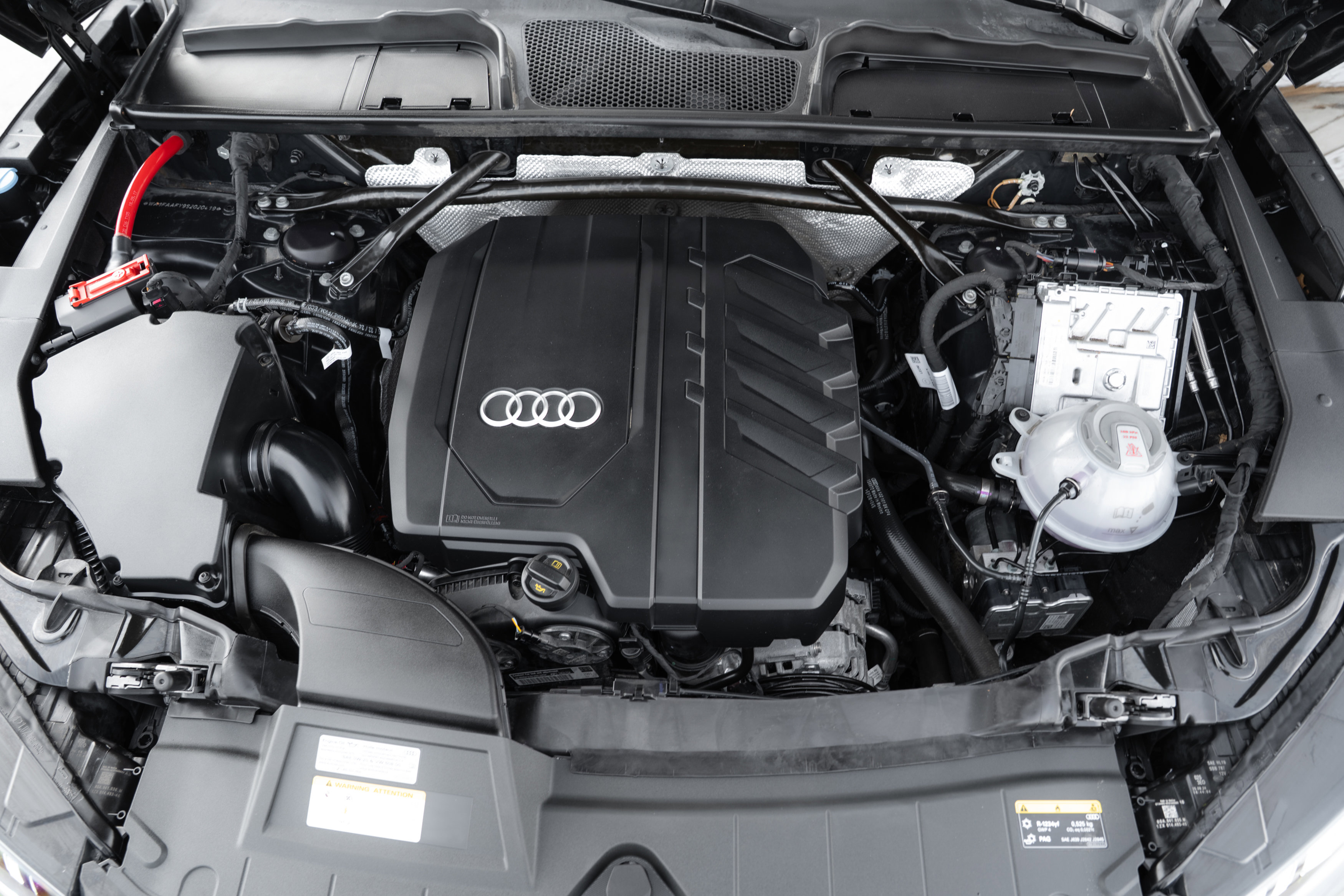 Certified 2025 Audi Q5 Prestige image 35