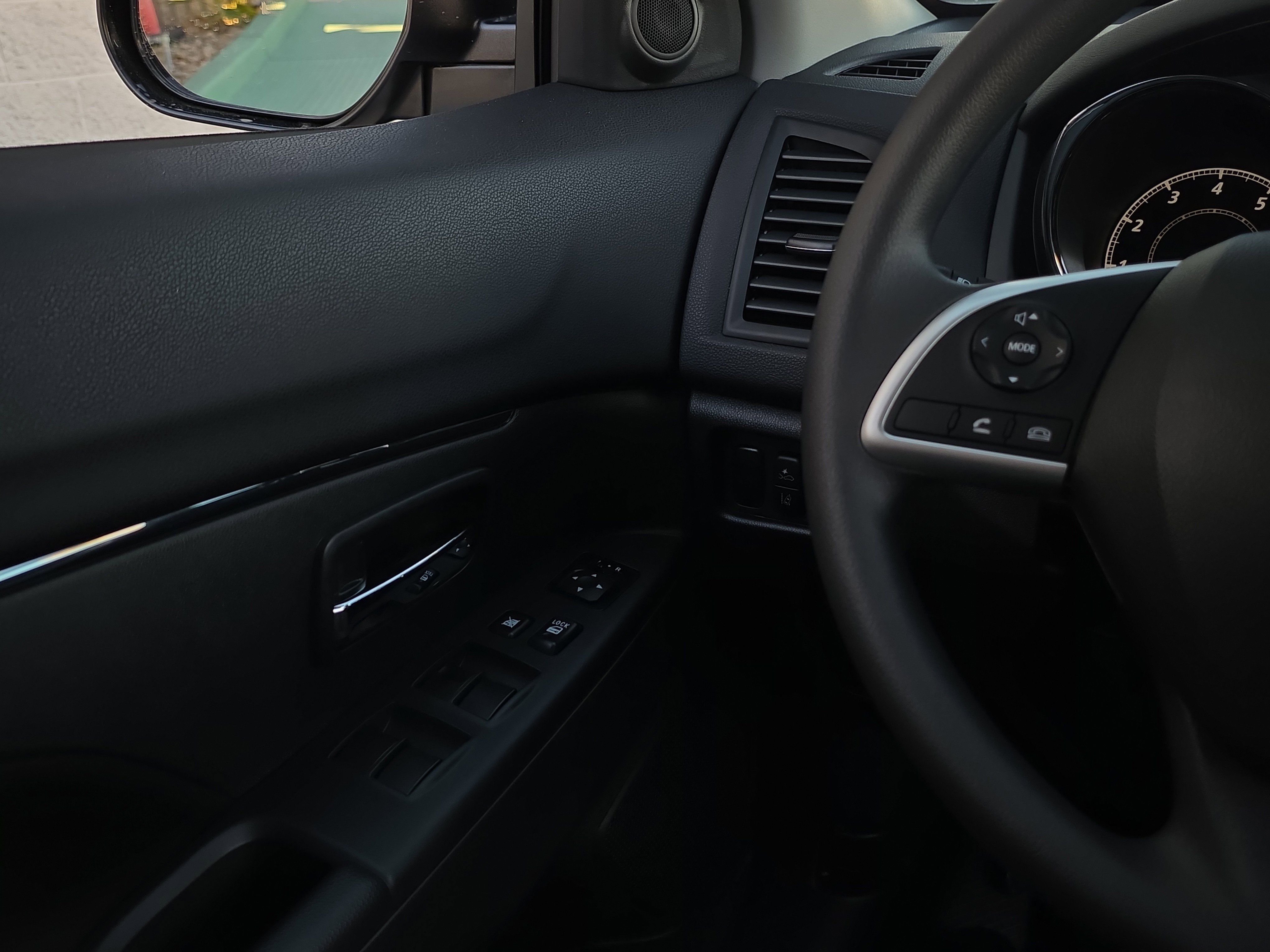 New 2025 Mitsubishi Outlander Sport ES image 17