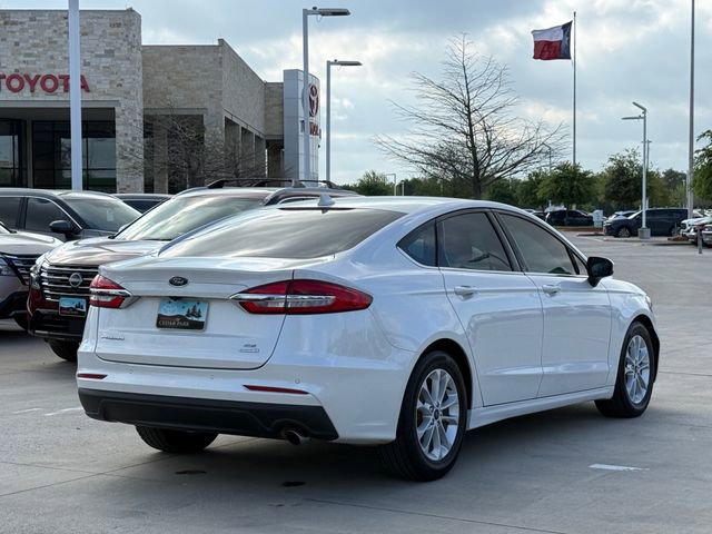 Used 2020 Ford Fusion SE image 4