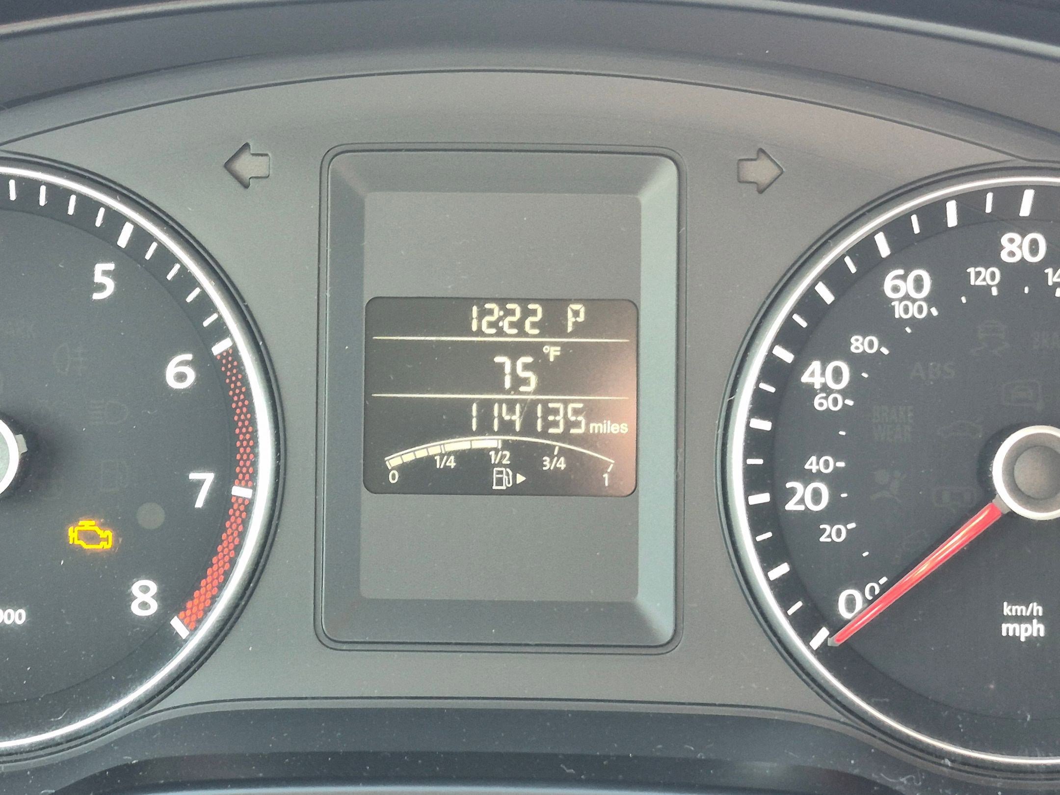 Used 2014 Volkswagen Jetta SE FWD image 19