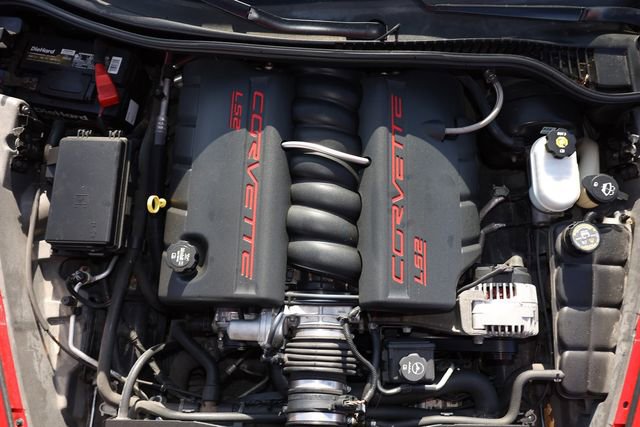 Used 2006 Chevrolet Corvette Coupe w/ Preferred Equipment Group image 23